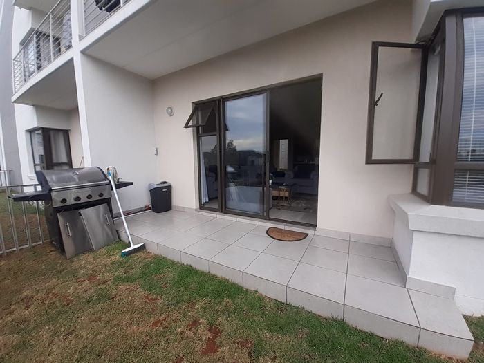 Spacious 3 Bed Apartment in Broadacres with Garden, Pool, and Security Access!