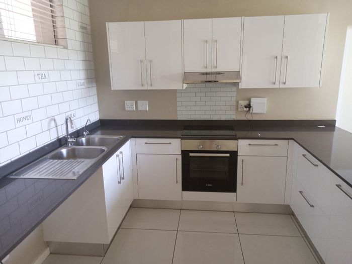 Property #ENT0266077, Apartment for sale in Bedfordview Central