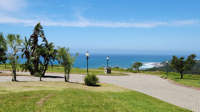 Cintsa West Vacant Land For Sale: Coastal access, golf nearby, gated community amenities.