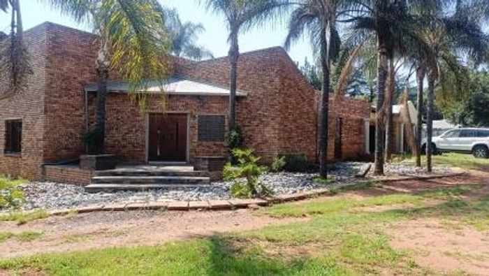 Property #ENT0266787, House rental monthly in Die Hoewes