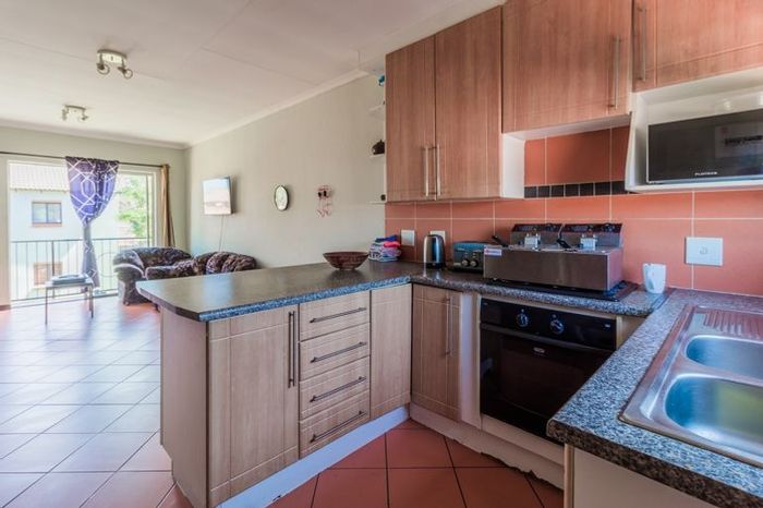 Property #ENT0267393, Apartment for sale in Mooikloof Ridge