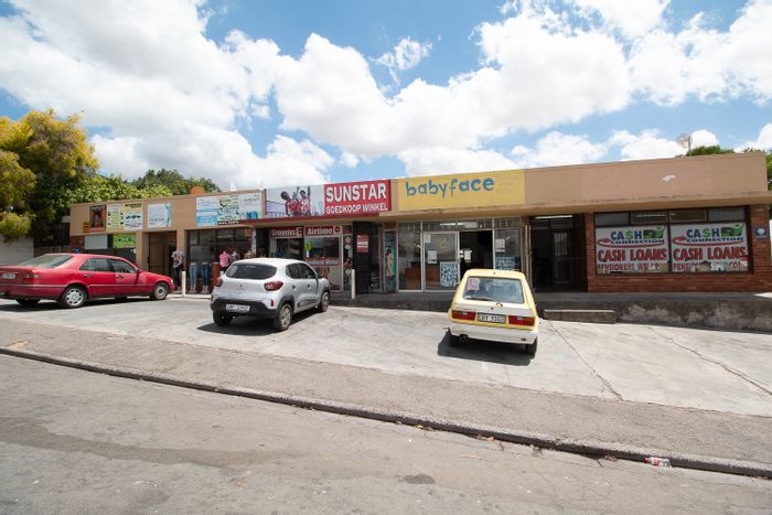 Property #ENT0267434, Retail pending sale in Piketberg Central
