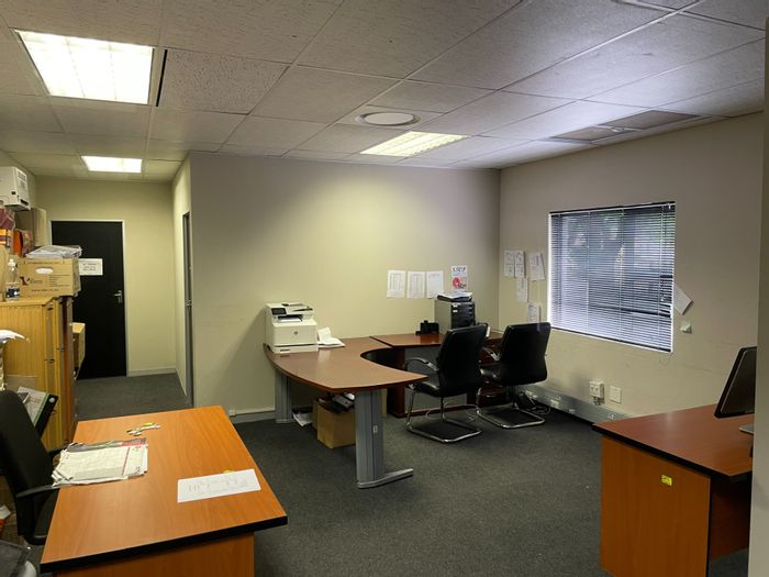 Property #ENT0267541, Office for sale in Nelspruit Ext 2