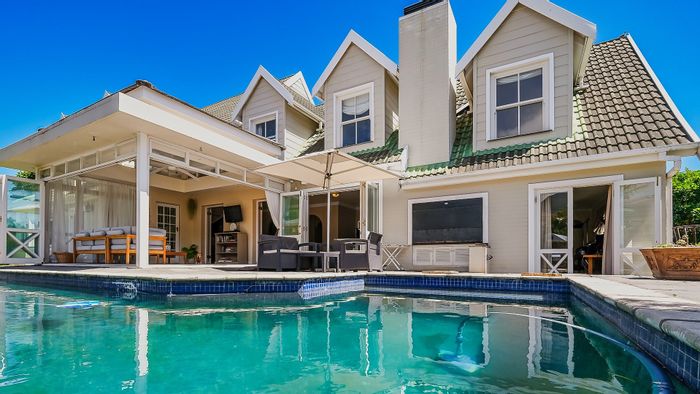 Stylish Camphersdrift Home with Home Theater, Pool, and Outdoor Braai Area - For Sale