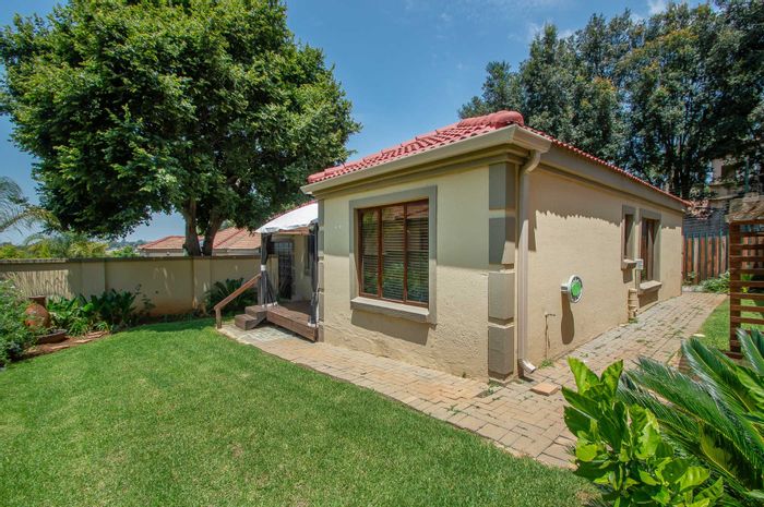 Property #ENT0268243, Townhouse for sale in Featherbrooke Estate