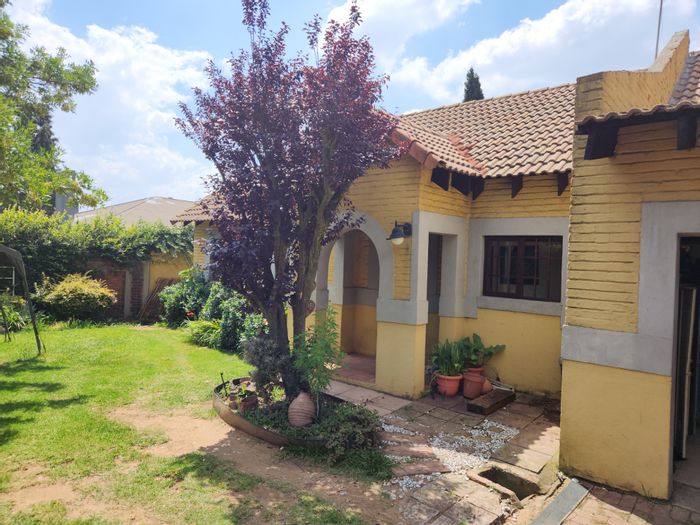 Property #ENT0268365, House for sale in Ermelo Central