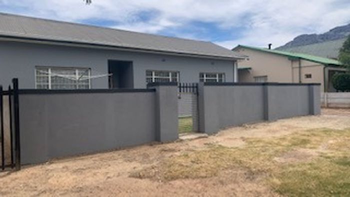 For Sale: Ladismith Central house with multiple rental units and development potential.