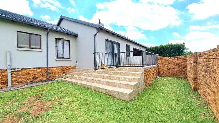 Property #ENT0268566, House sold in Amberfield