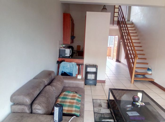 Property #ENT0268569, Apartment for sale in Hatfield
