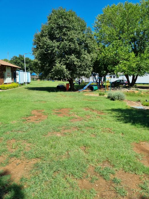 Property #ENT0268911, Small Holding for sale in Raslouw