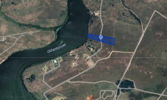 Naauwpoort For Sale: 1.6-hectare vacant land with private lake access in secure estate.