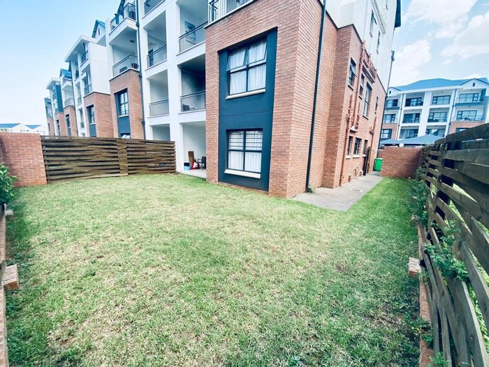 For Sale: Apartment in Blyde Riverwalk Estate with 3 beds, 2 baths, amenities.