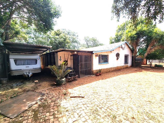 Property #ENT0269894, Small Holding for sale in Onderstepoort Ah