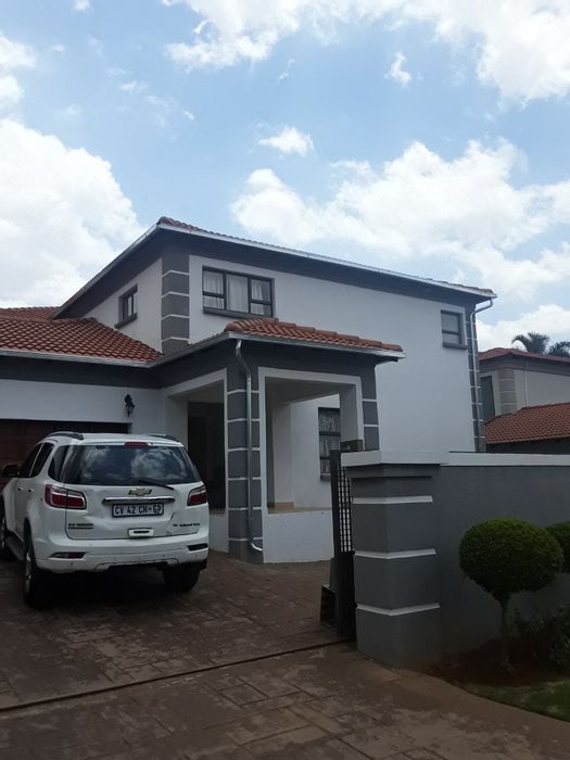 Property #ENT0270207, House rental monthly in Willowbrook