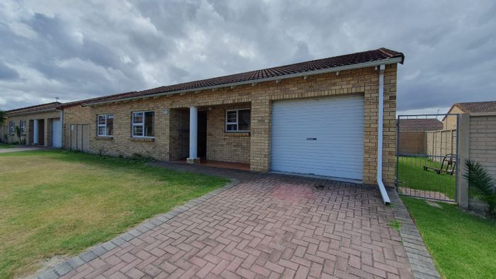 Property #ENT0270583, Townhouse for sale in Parsonsvlei