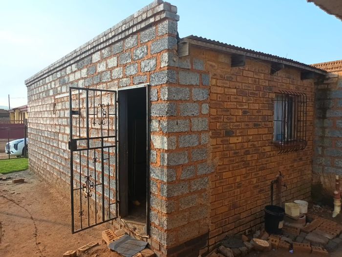 Property #ENT0270685, House for sale in Tsakane
