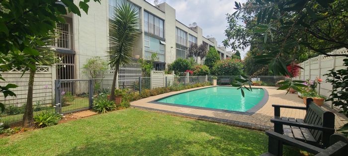 Property #ENT0270763, Apartment sold in Bedford Gardens