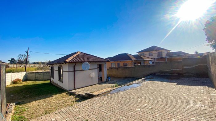 Property #ENT0270868, House sold in Cosmo City