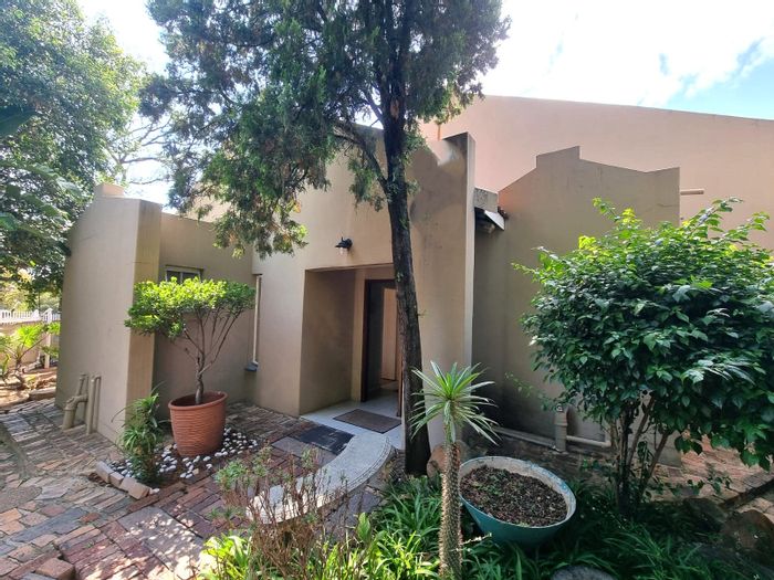 Property #ENT0270876, House sold in Garsfontein