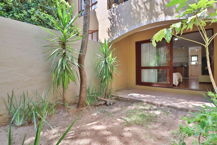 Lonehill Apartment For Sale: Pet-friendly, private garden, 24-hour security, clubhouse amenities.