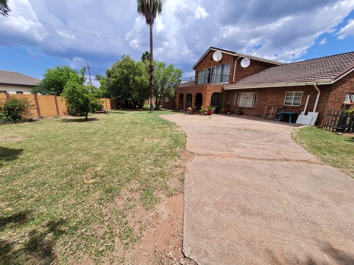 Property #ENT0273153, House for sale in Modimolle Central