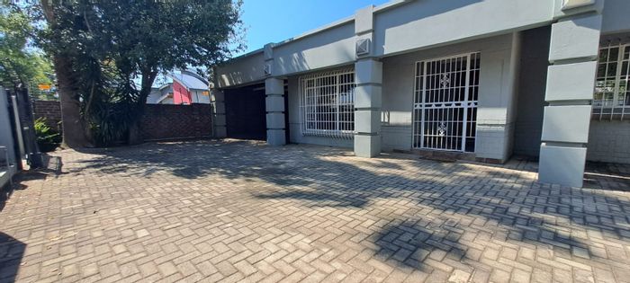 Property #ENT0273173, House for sale in Northmead