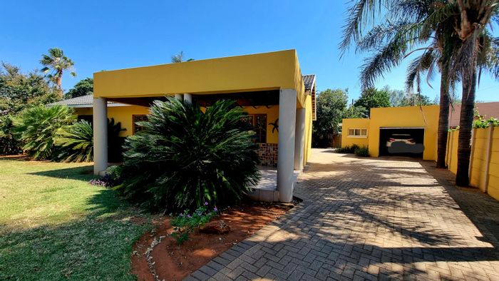Property #ENT0273176, House for sale in Stilfontein Ext 4