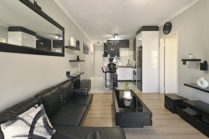 Property #ENT0273193, Apartment sold in Pinelands