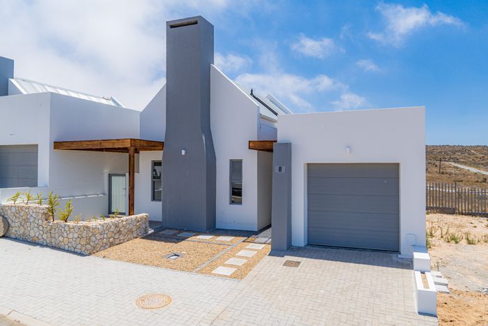 Property #ENT0273236, House for sale in Saldanha Heights