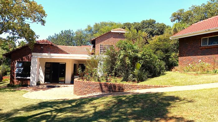 Property #ENT0273333, House for sale in Waterkloof Ridge