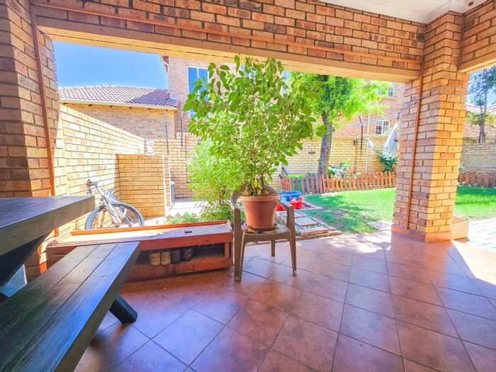 Property #ENT0273460, Townhouse for sale in Amberfield