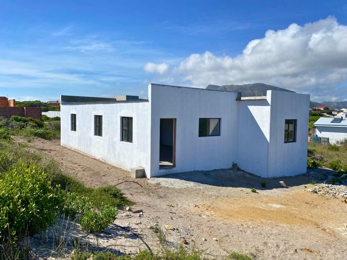 Property #ENT0273577, House for sale in Kleinbaai