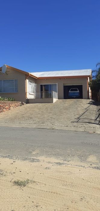 Property #ENT0273593, House for sale in Vanderkloof