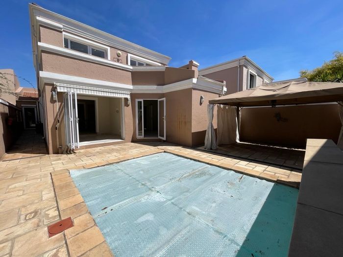 Property #ENT0273857, Townhouse for sale in Lonehill