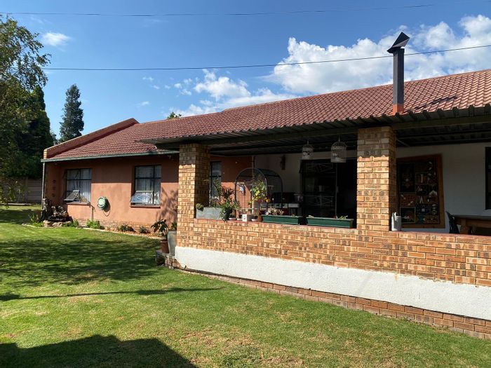 Property #ENT0273881, House for sale in Secunda Central