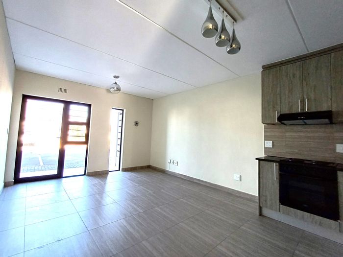 Property #ENT0274015, Apartment for sale in Parklands North