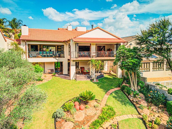 Property #ENT0274149, House for sale in Magalies Golf Estate
