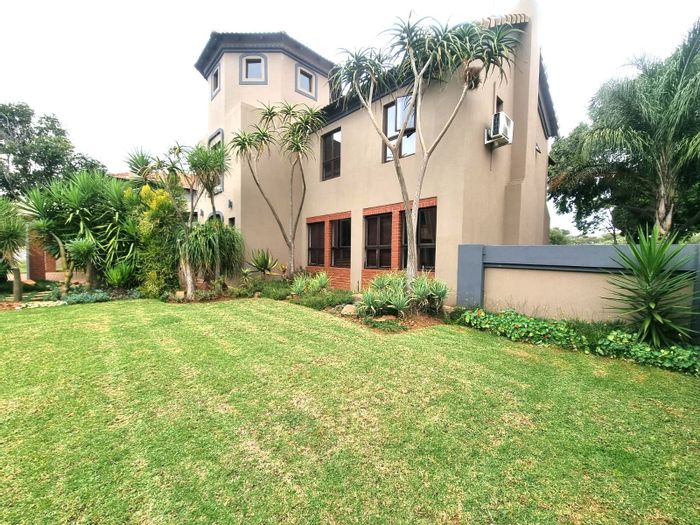 Property #ENT0274150, House for sale in Clearwater Flyfishing Estate