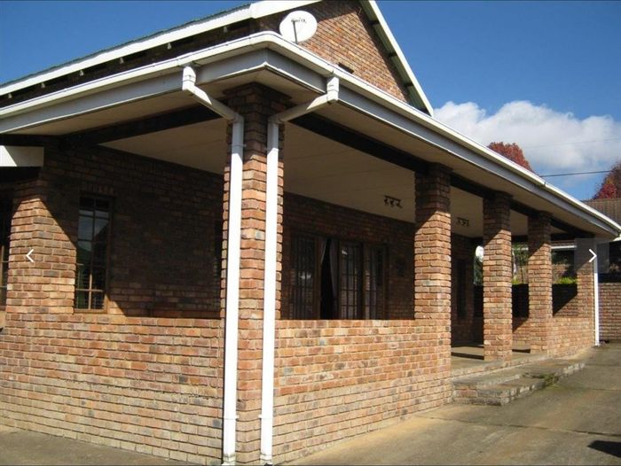 Property #ENT0274169, Townhouse for sale in Graskop Central