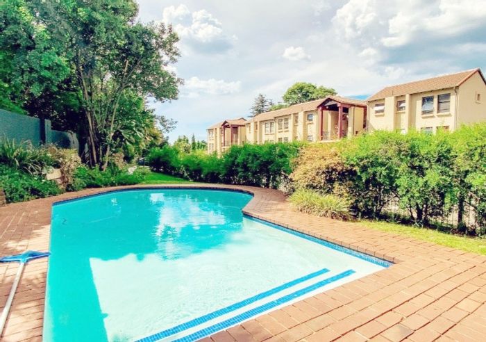 Bryanston Apartment For Sale: 1 bed, 1 bath, balcony, pool, 24/7 security.