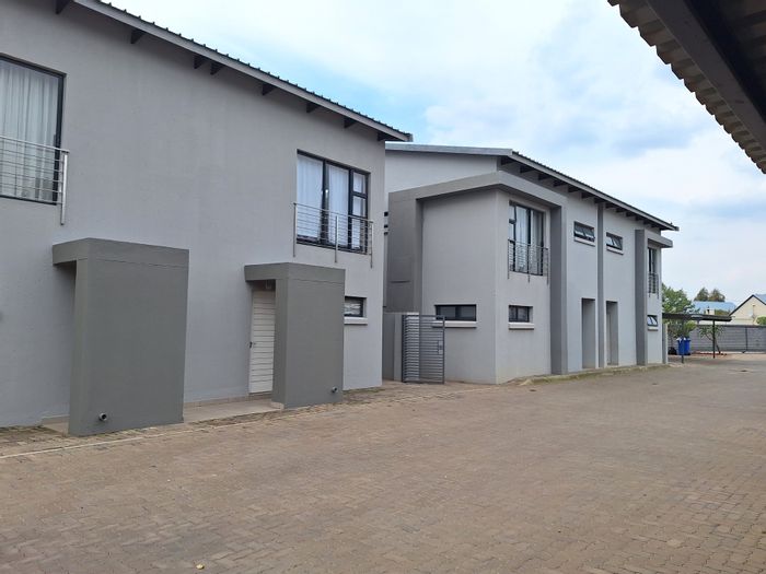 Property #ENT0274678, Townhouse for sale in Equestria
