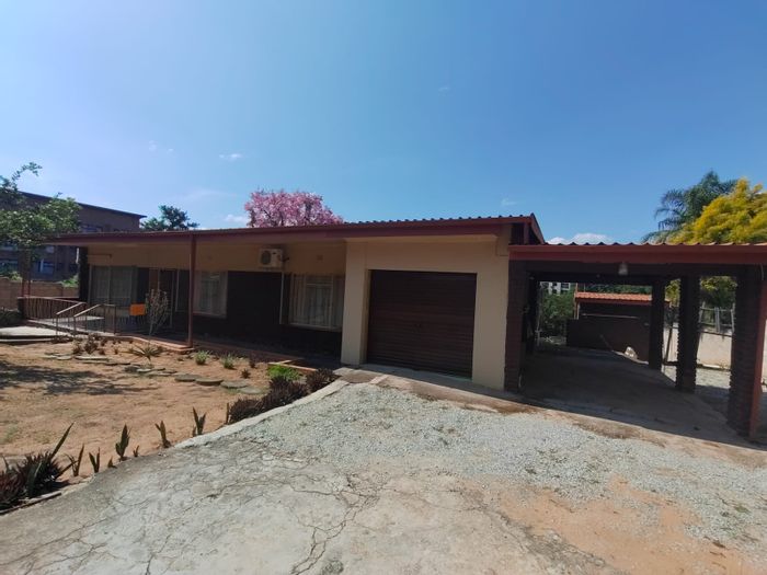 House for Sale in Nelspruit Ext 2: 4 bedrooms, en-suites, prime location, investment potential.