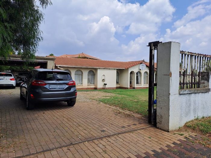 Property #ENT0274700, House for sale in Dalpark
