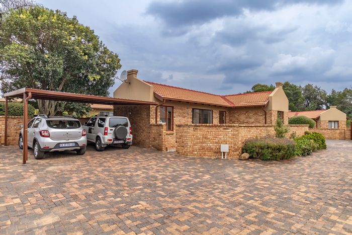 Property #ENT0274967, Townhouse for sale in Radiokop