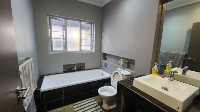 Sleek 2-Bed Apartment with Stylish Design in Sonheuwel Ext 1 - For Sale