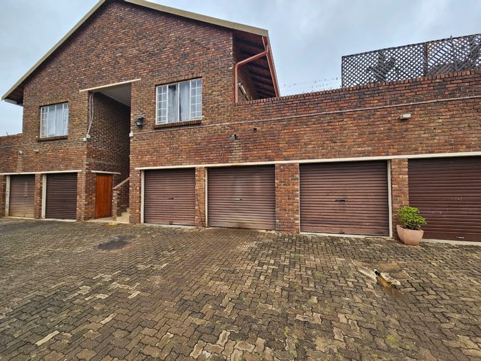 Property #ENT0275137, Apartment for sale in Lydenburg Central