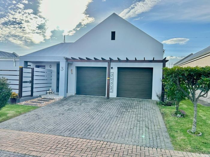 Property #ENT0275267, House for sale in Kraaibosch Country Estate