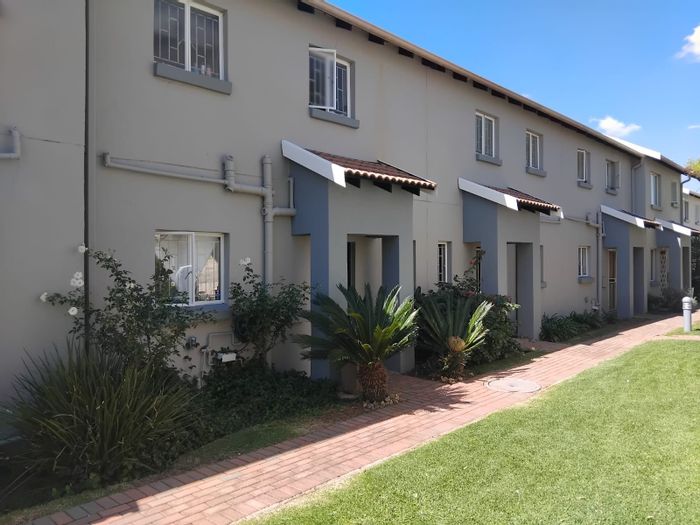 Property #ENT0275368, Townhouse for sale in Greenstone Hill