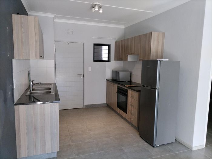 Property #ENT0275802, Apartment rental monthly in Umbogintwini