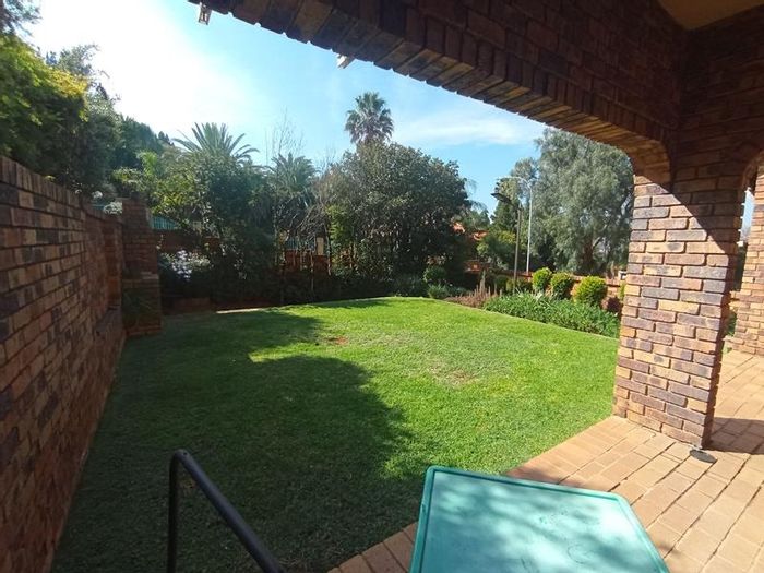 Property #ENT0275967, Townhouse for sale in Glenvista
